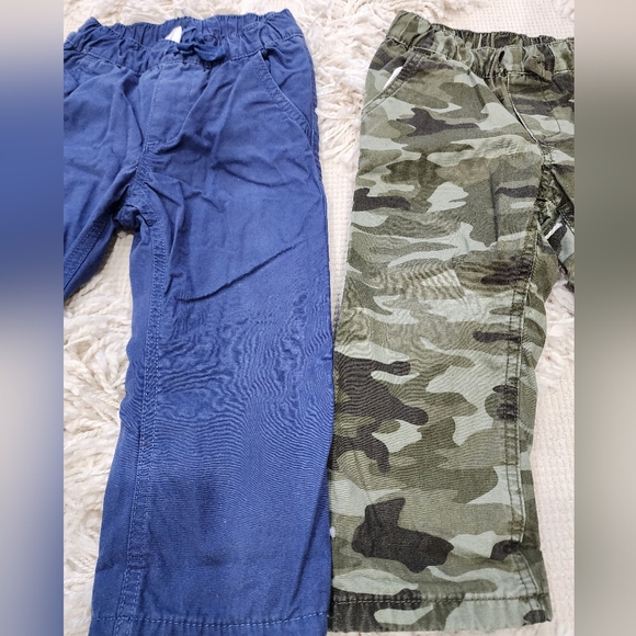 Gap, two, 2T boys fully lined pants blue and Camo (EUC) - Picture 3 of 10